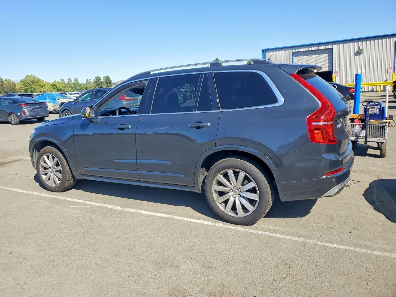 2016 VOLVO XC90