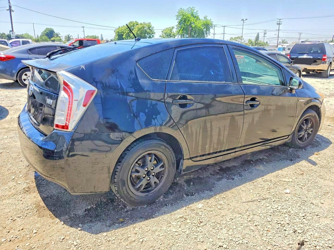 2014 TOYOTA PRIUS