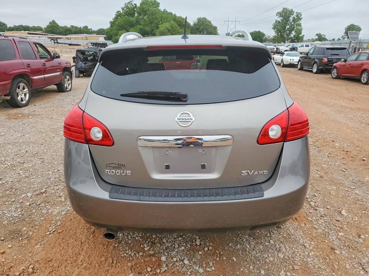 2013 NISSAN ROGUE