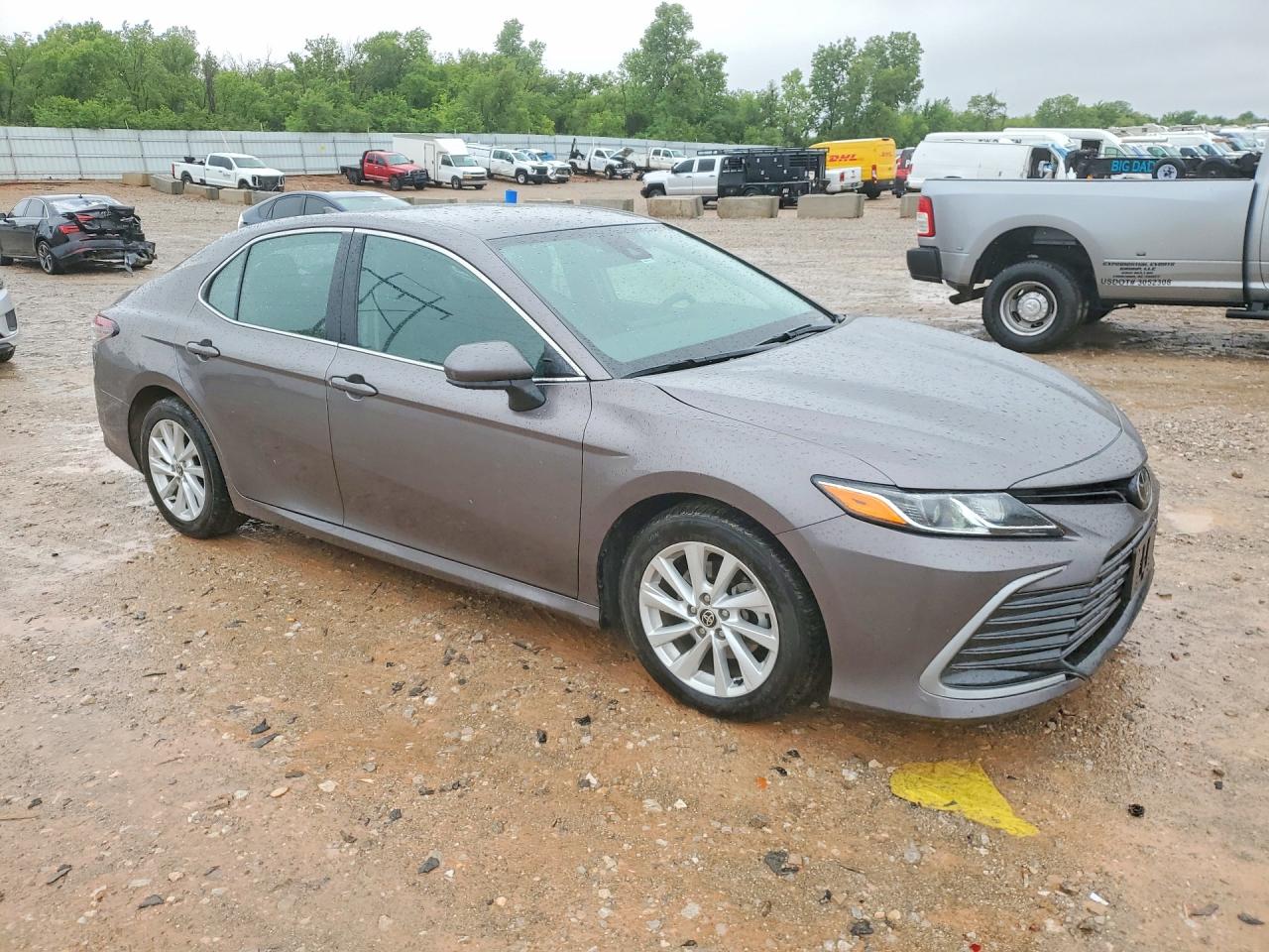 2024 TOYOTA CAMRY
