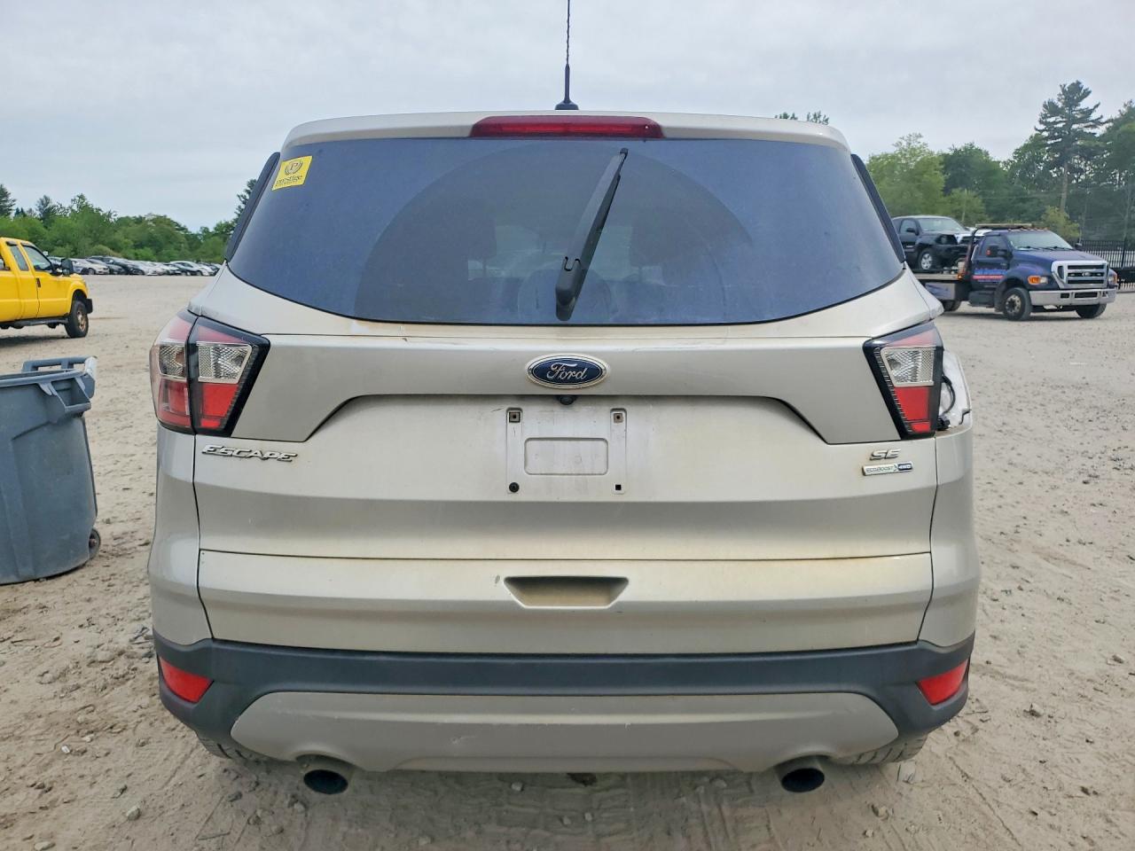 2017 FORD ESCAPE