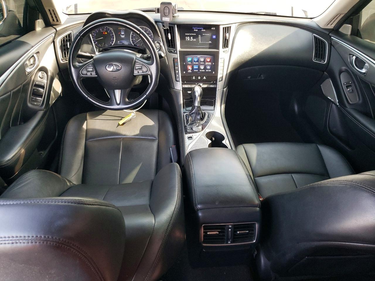 2017 INFINITI Q50