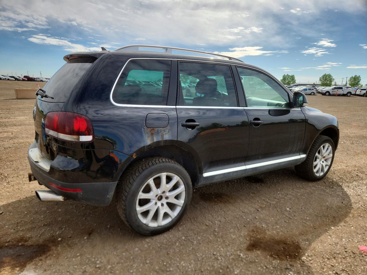 2008 VOLKSWAGEN TOUAREG