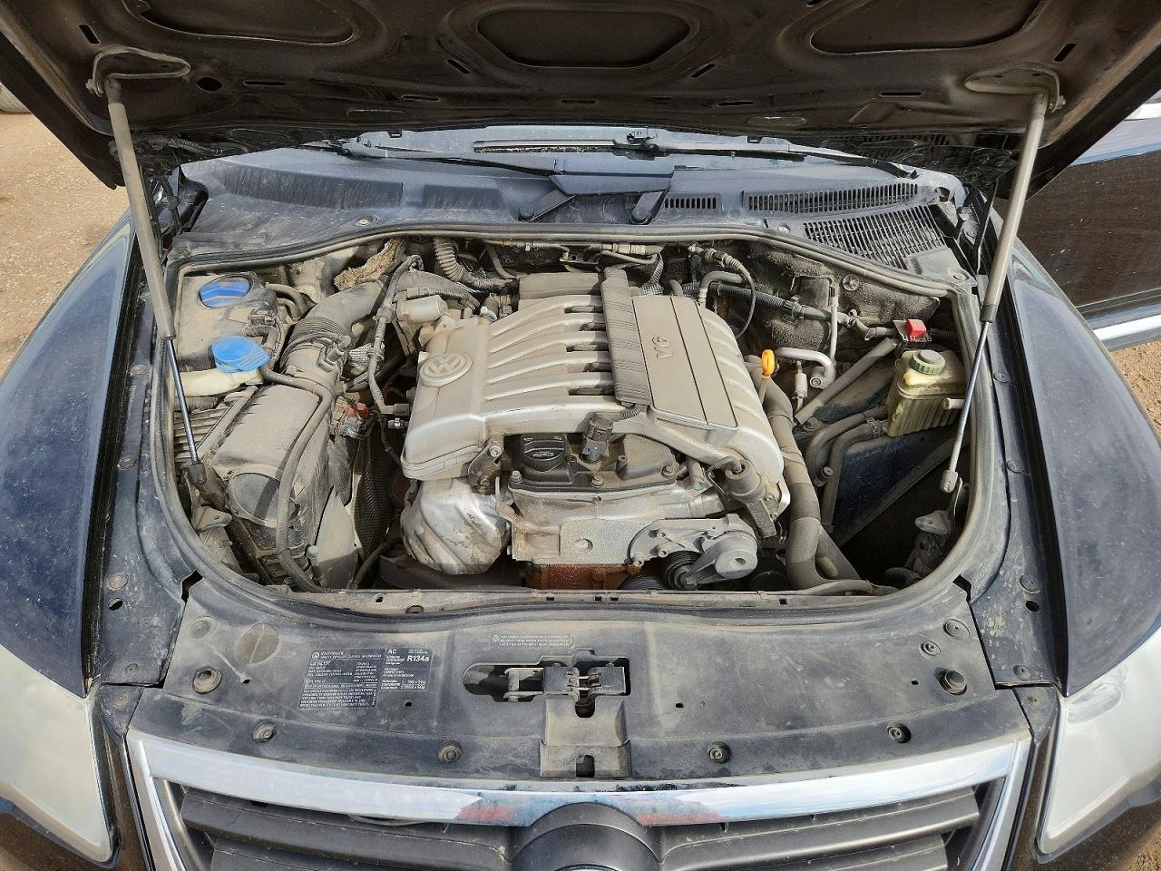 2008 VOLKSWAGEN TOUAREG