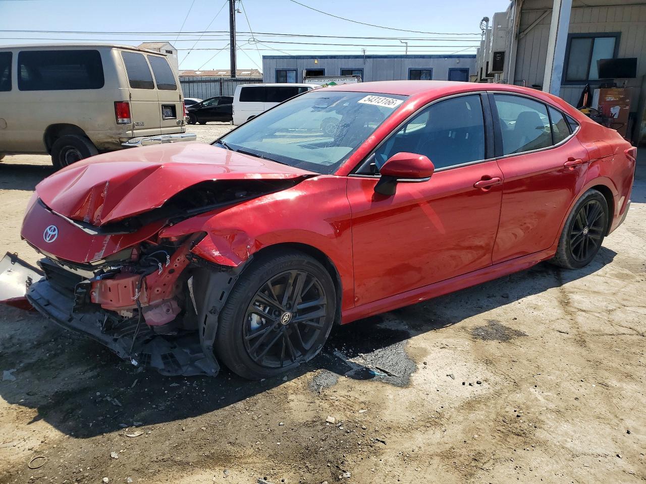 2025 TOYOTA CAMRY