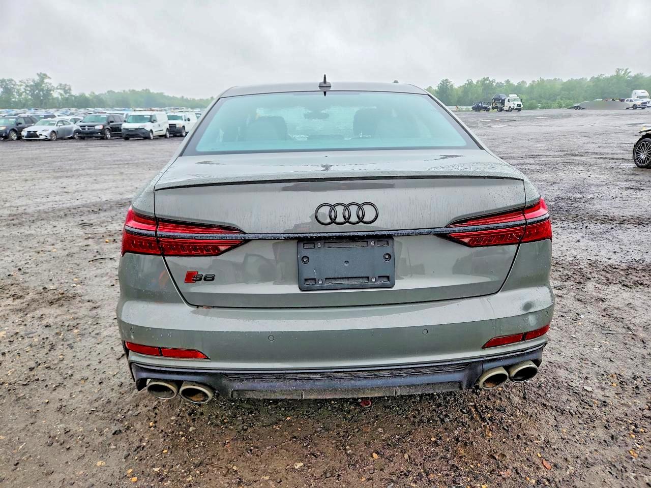 2022 AUDI S6/RS6