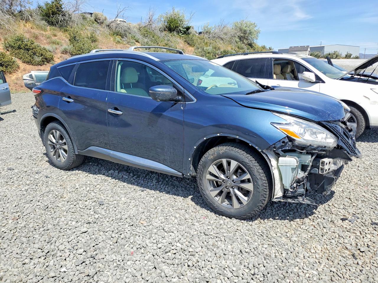 2016 NISSAN MURANO