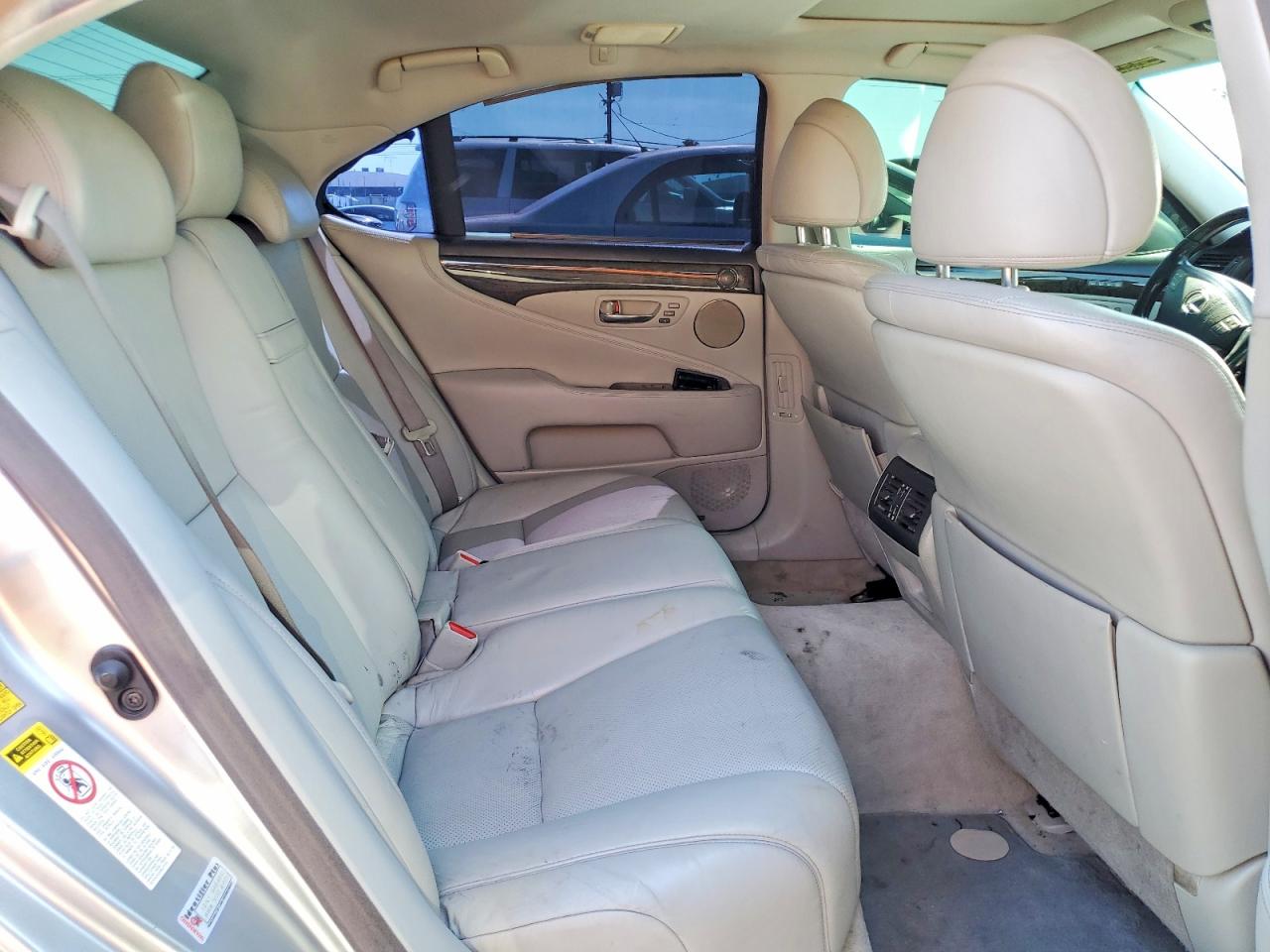 2009 LEXUS LS460