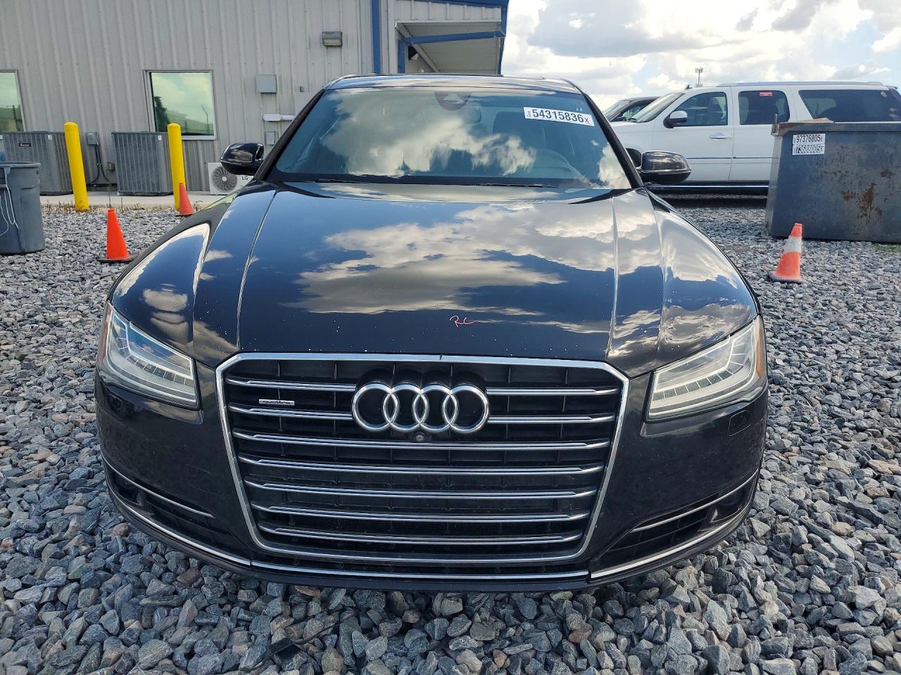 2015 AUDI A8