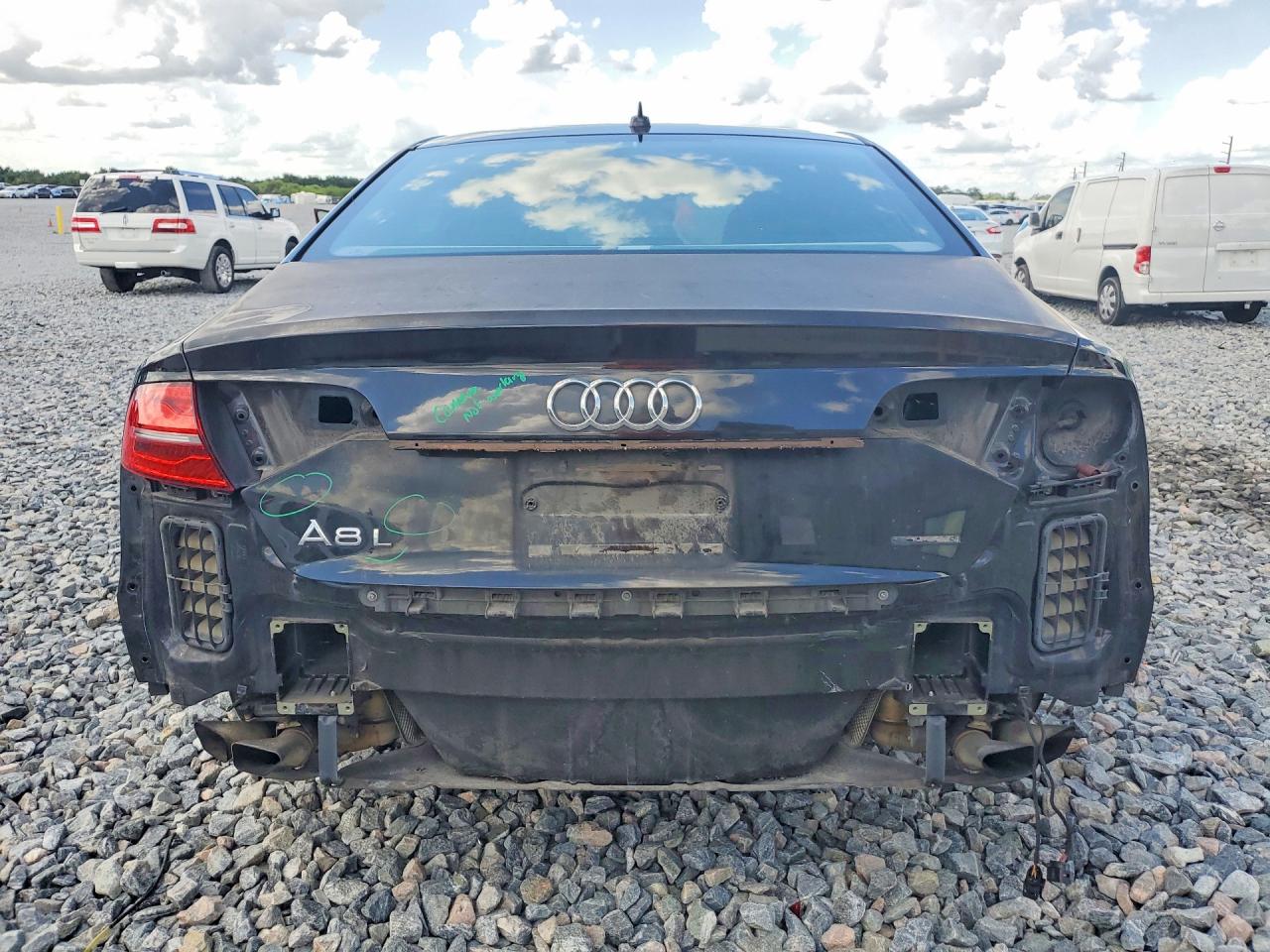 2015 AUDI A8