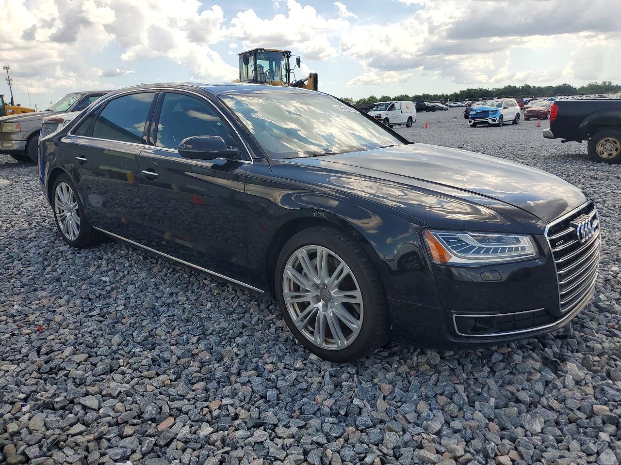2015 AUDI A8