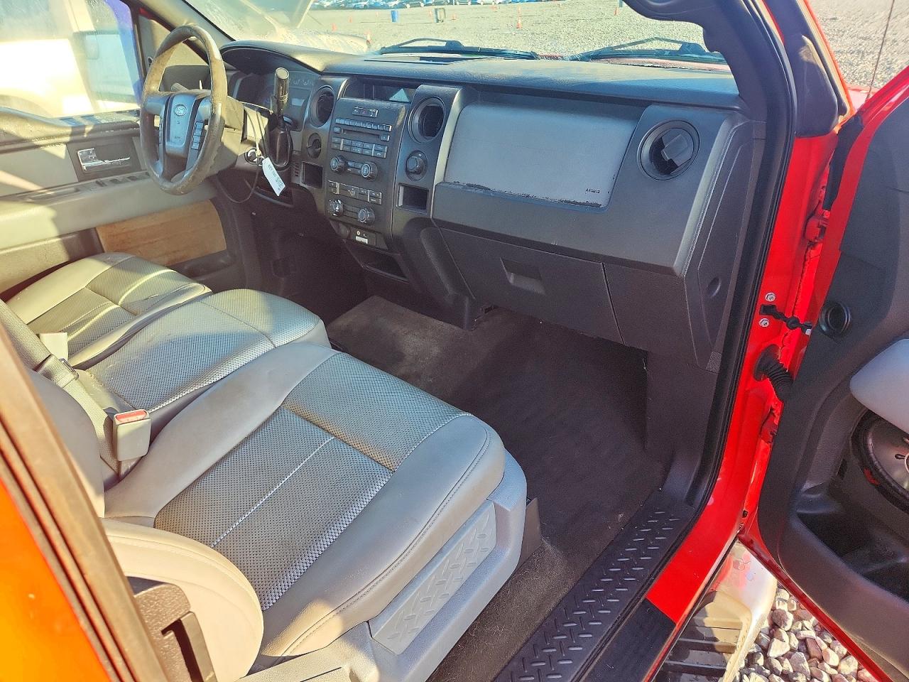 2013 FORD F150