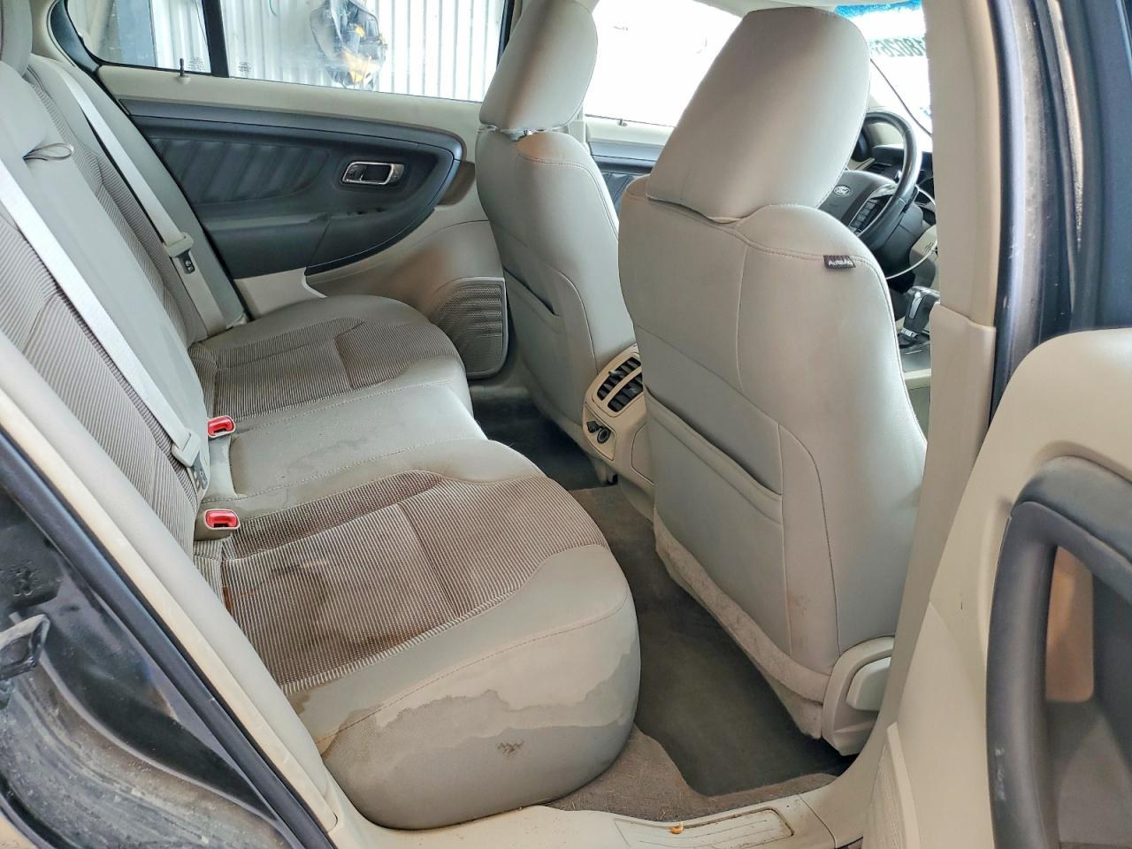 2010 FORD TAURUS
