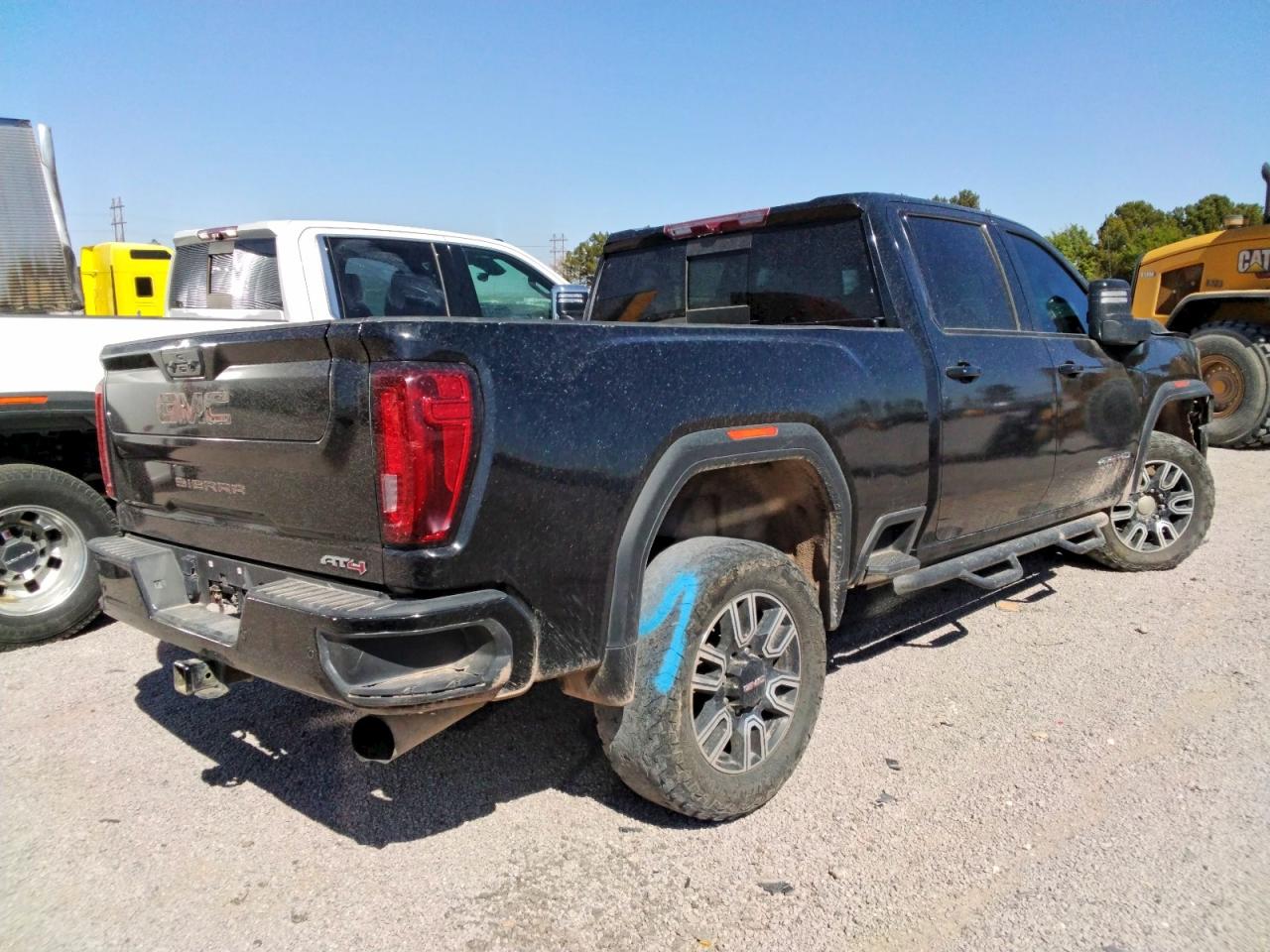 2023 GMC SIERRA