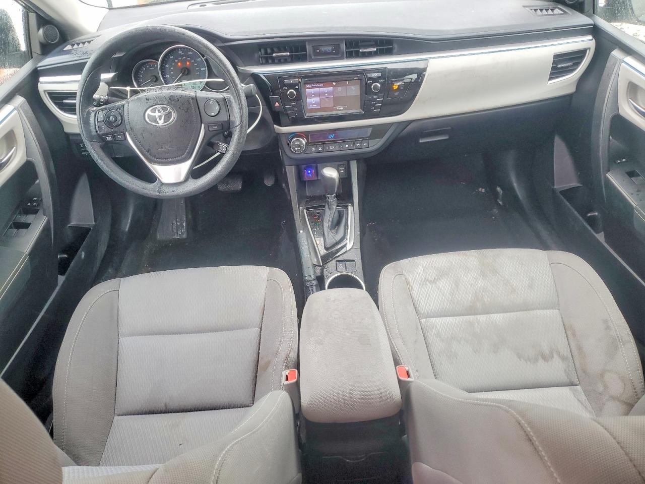 2016 TOYOTA COROLLA