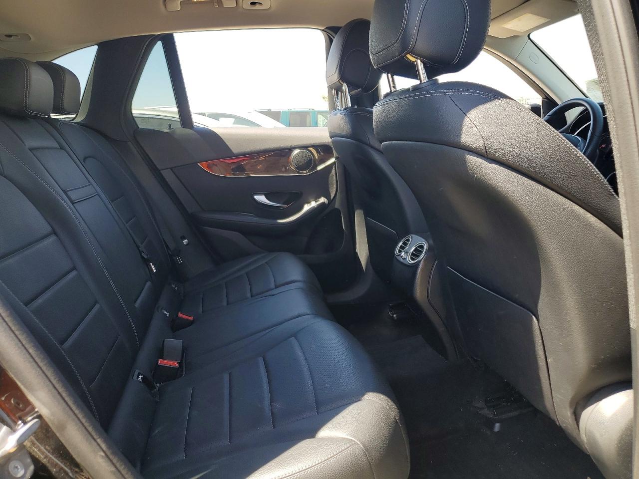 2016 MERCEDES-BENZ GLC-CLASS