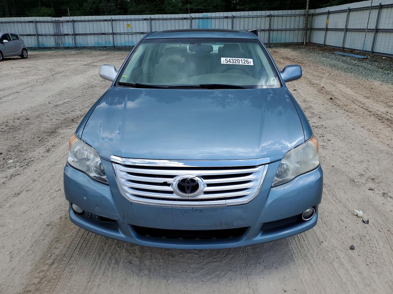 2008 TOYOTA AVALON