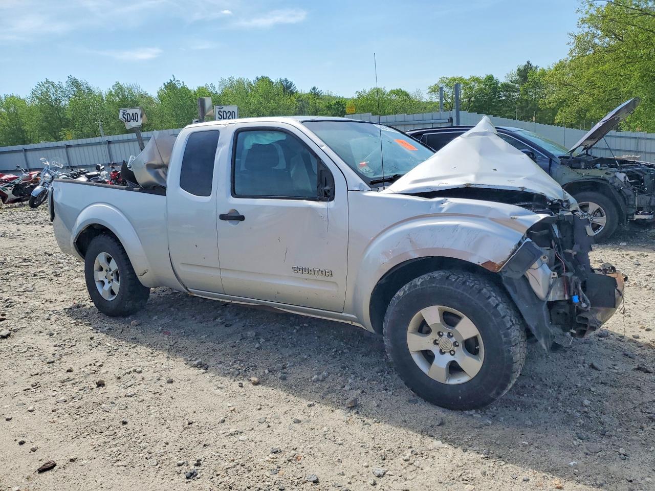 2009 SUZUKI EQUATOR