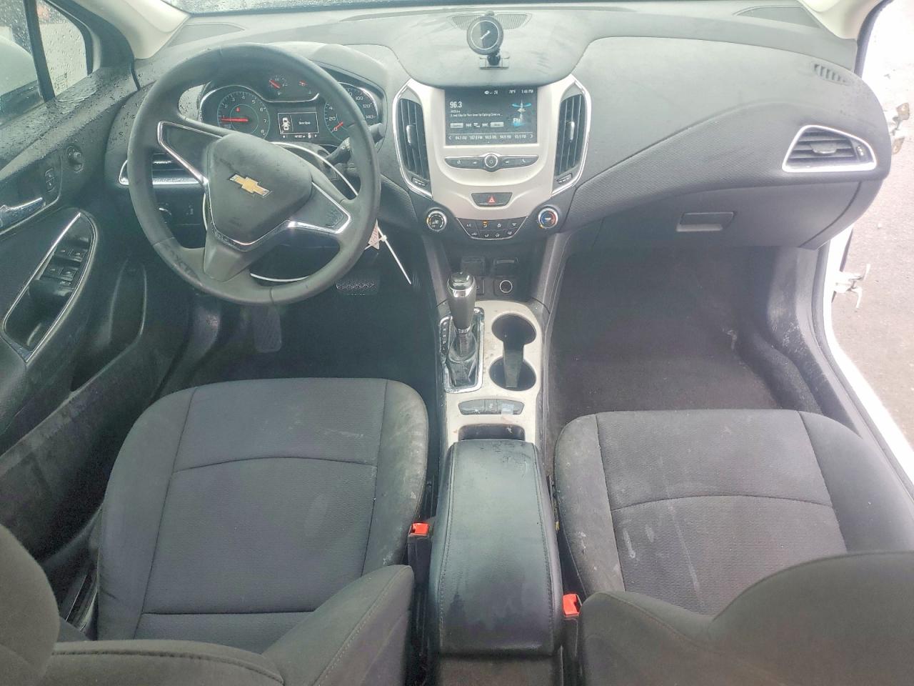 2017 CHEVROLET CRUZE