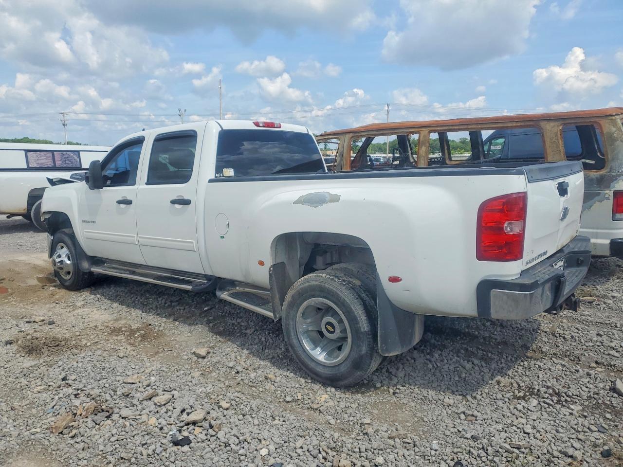 2013 CHEVROLET SILVERADO