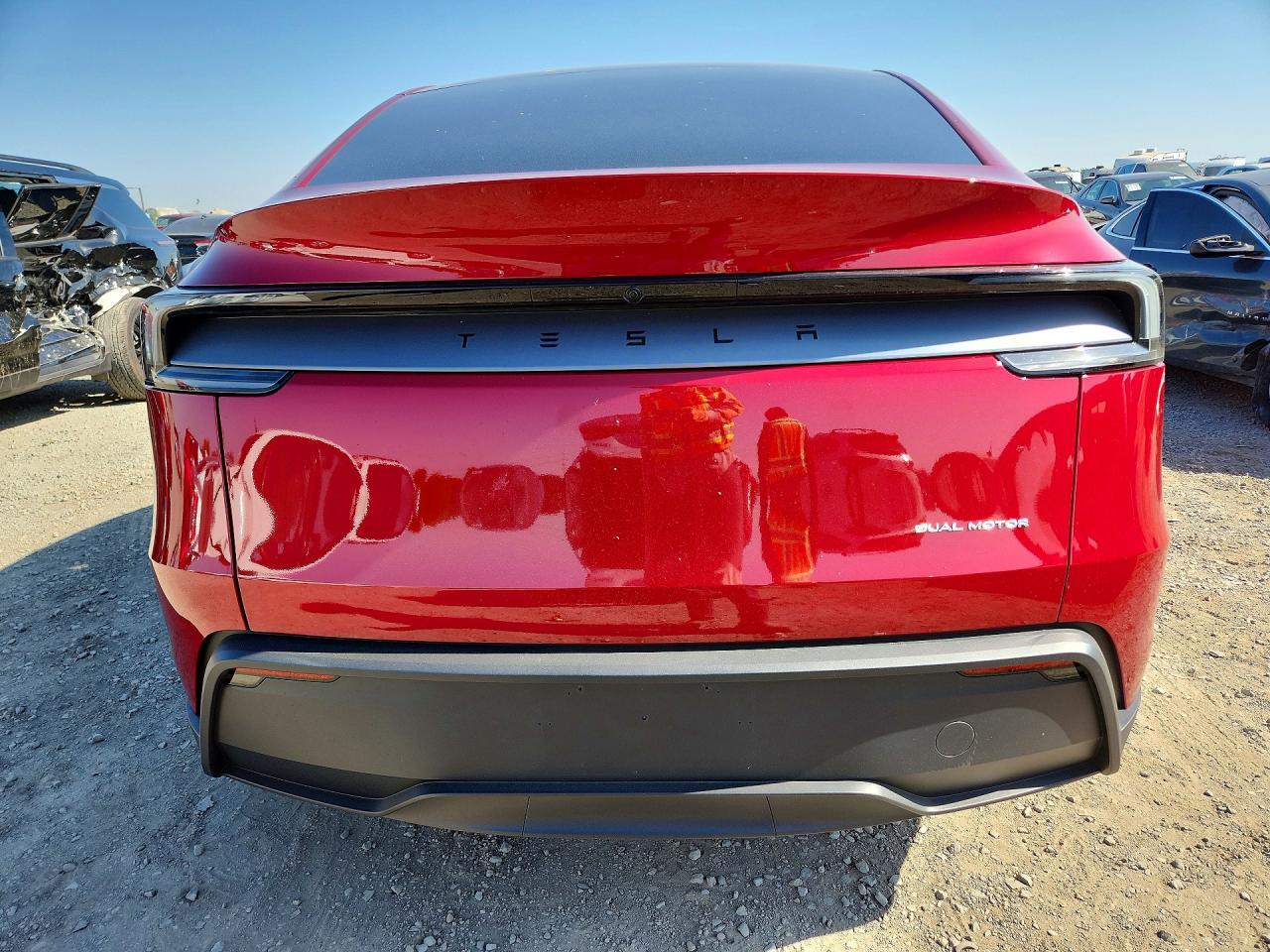 2026 TESLA MODEL Y
