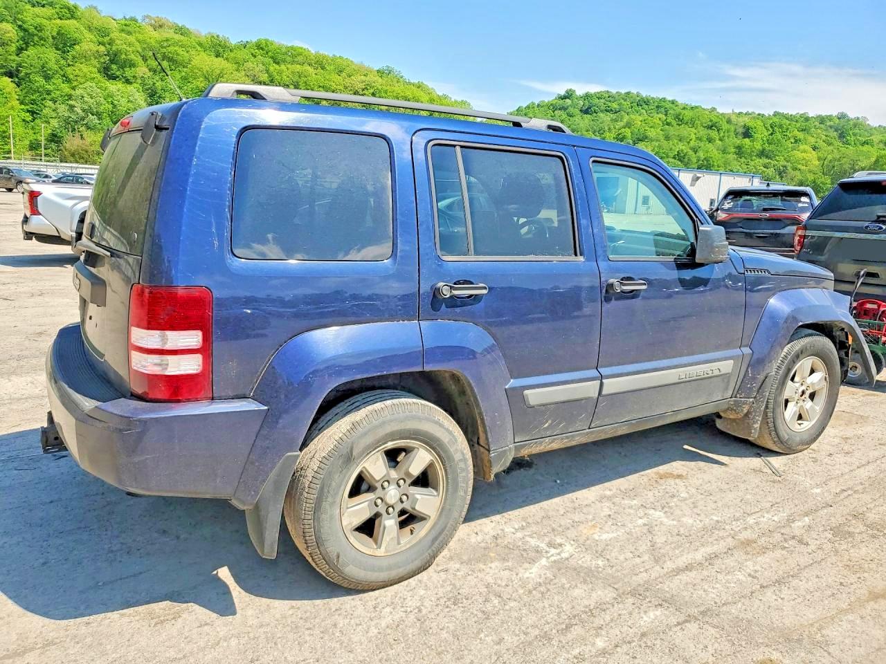 2012 JEEP LIBERTY