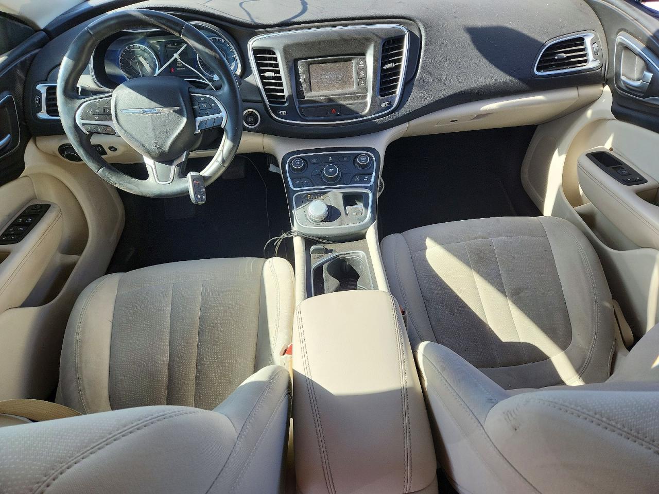 2016 CHRYSLER 200