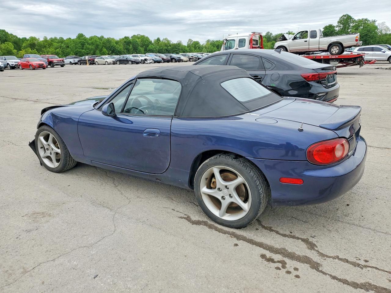 2003 MAZDA MX5