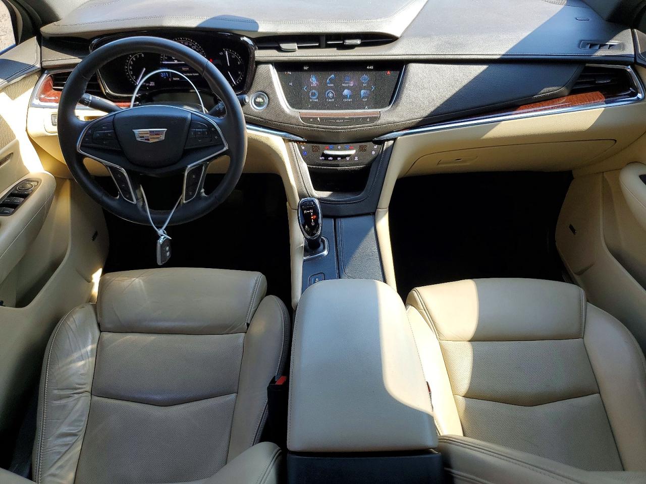 2017 CADILLAC XT5