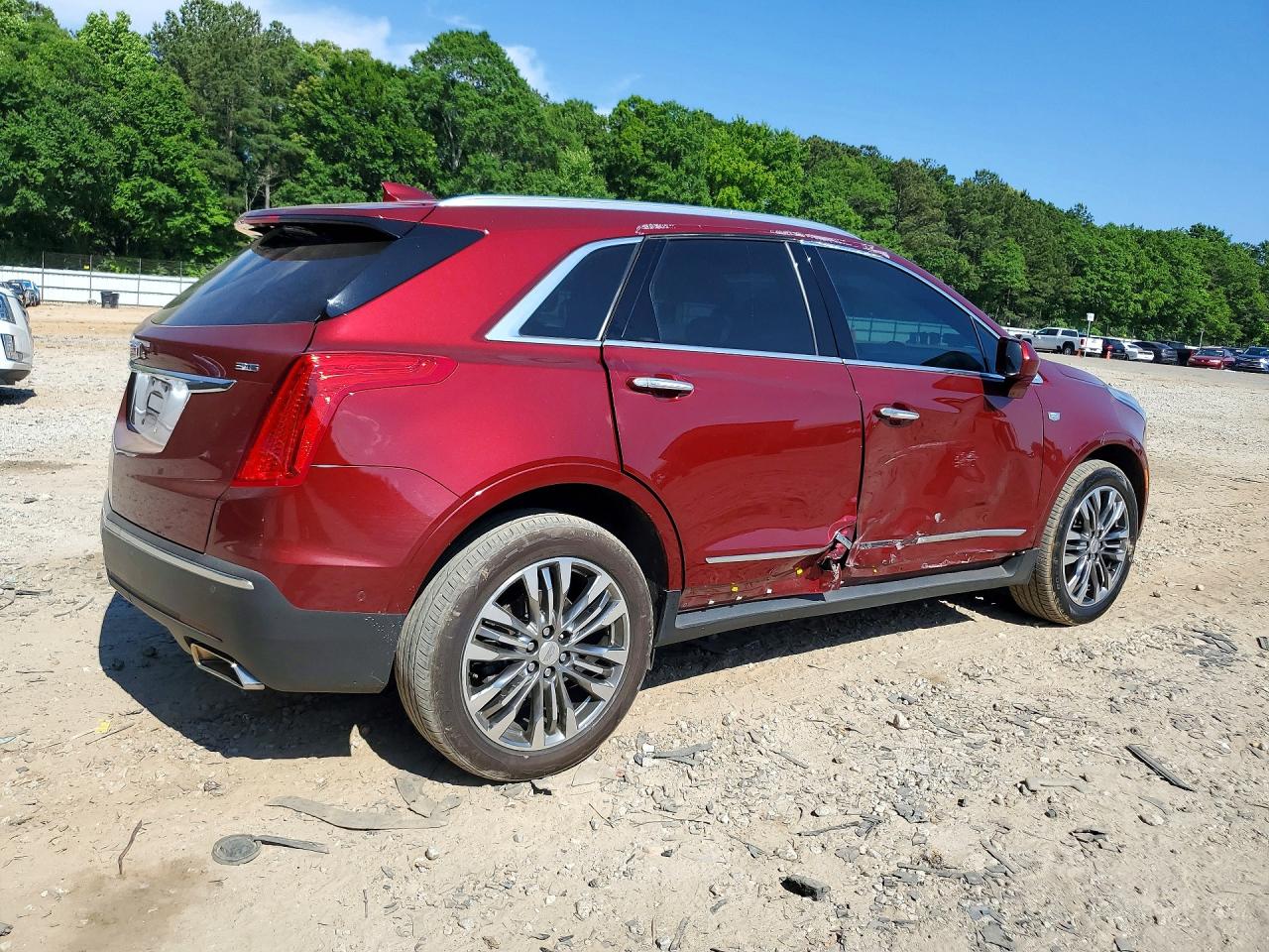2017 CADILLAC XT5