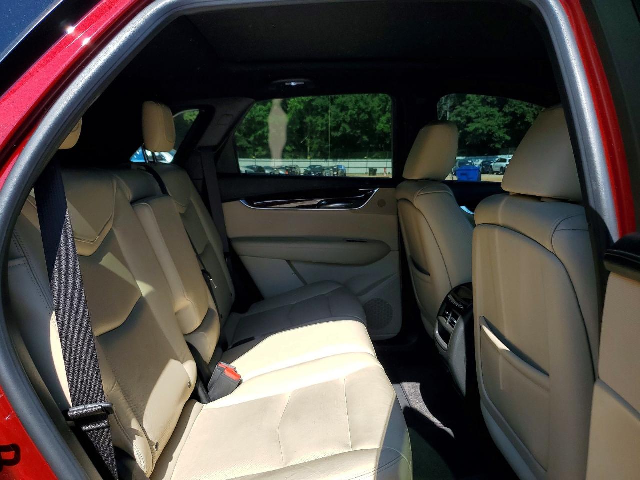2017 CADILLAC XT5