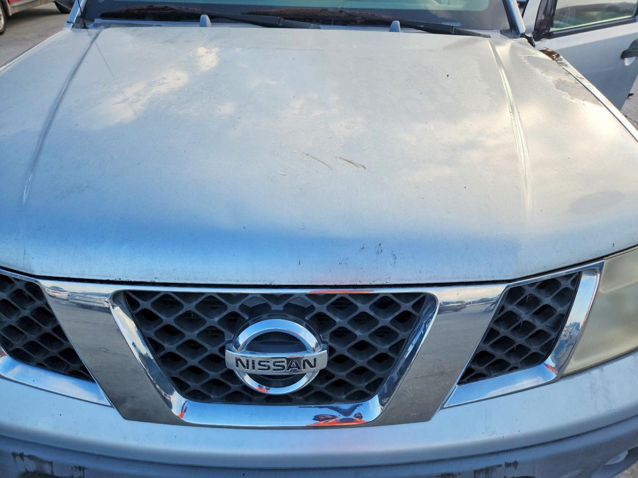2006 NISSAN FRONTIER
