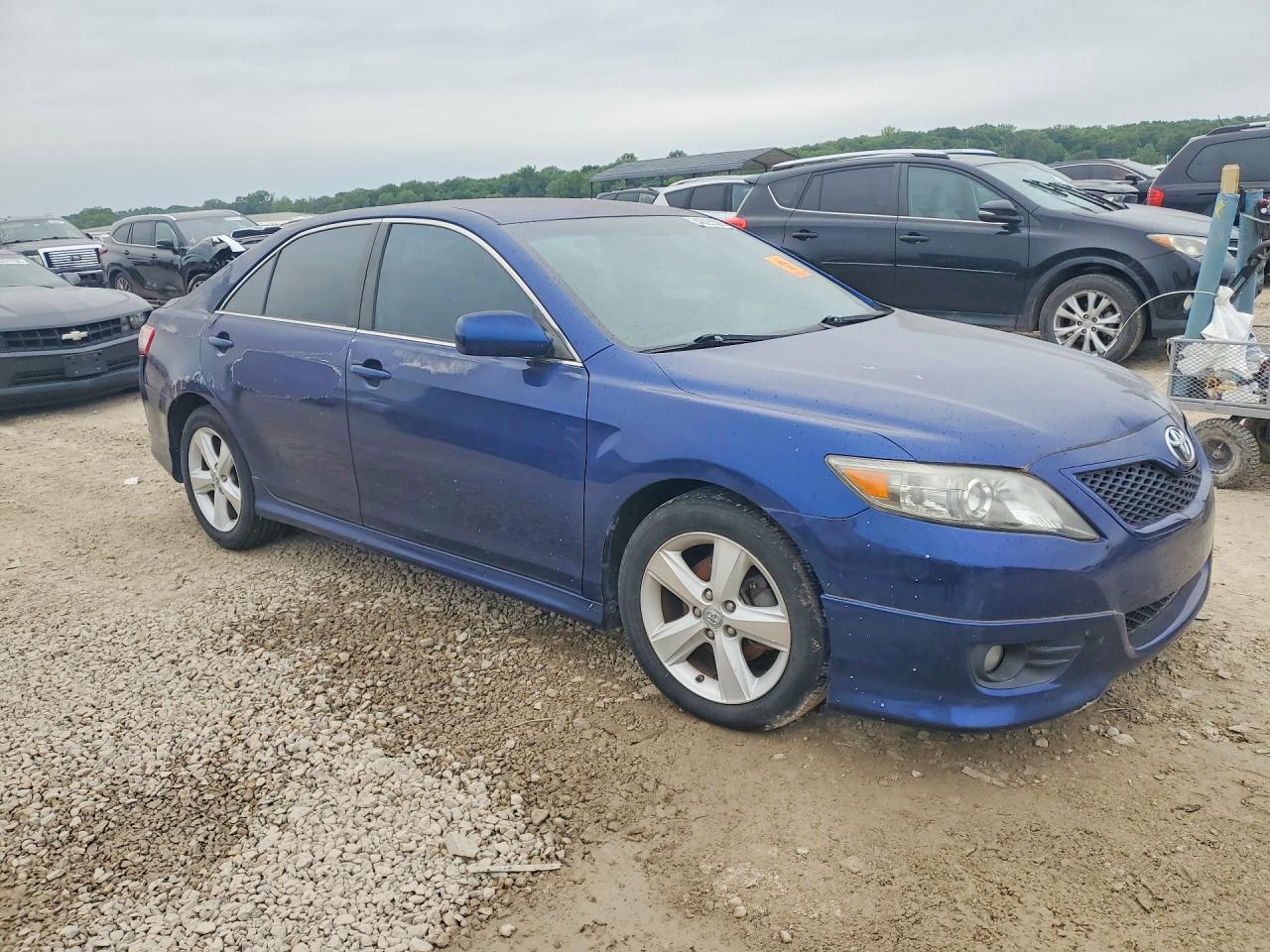 2010 TOYOTA CAMRY