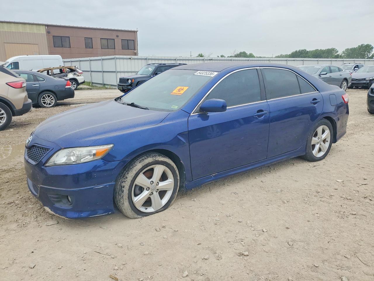 2010 TOYOTA CAMRY