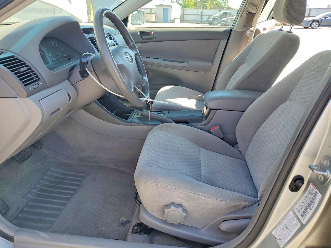 2002 TOYOTA CAMRY