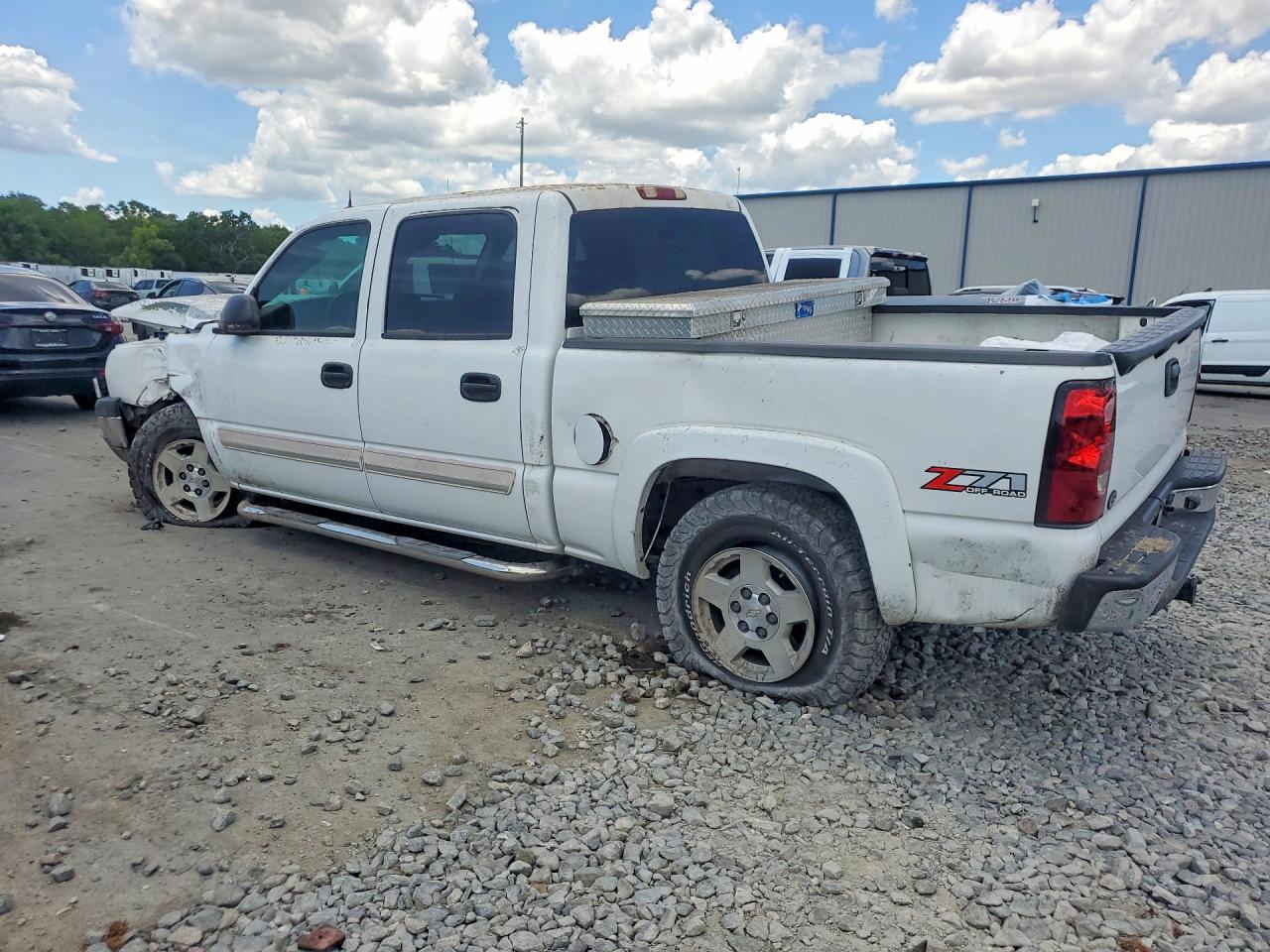 2004 CHEVROLET SILVERADO