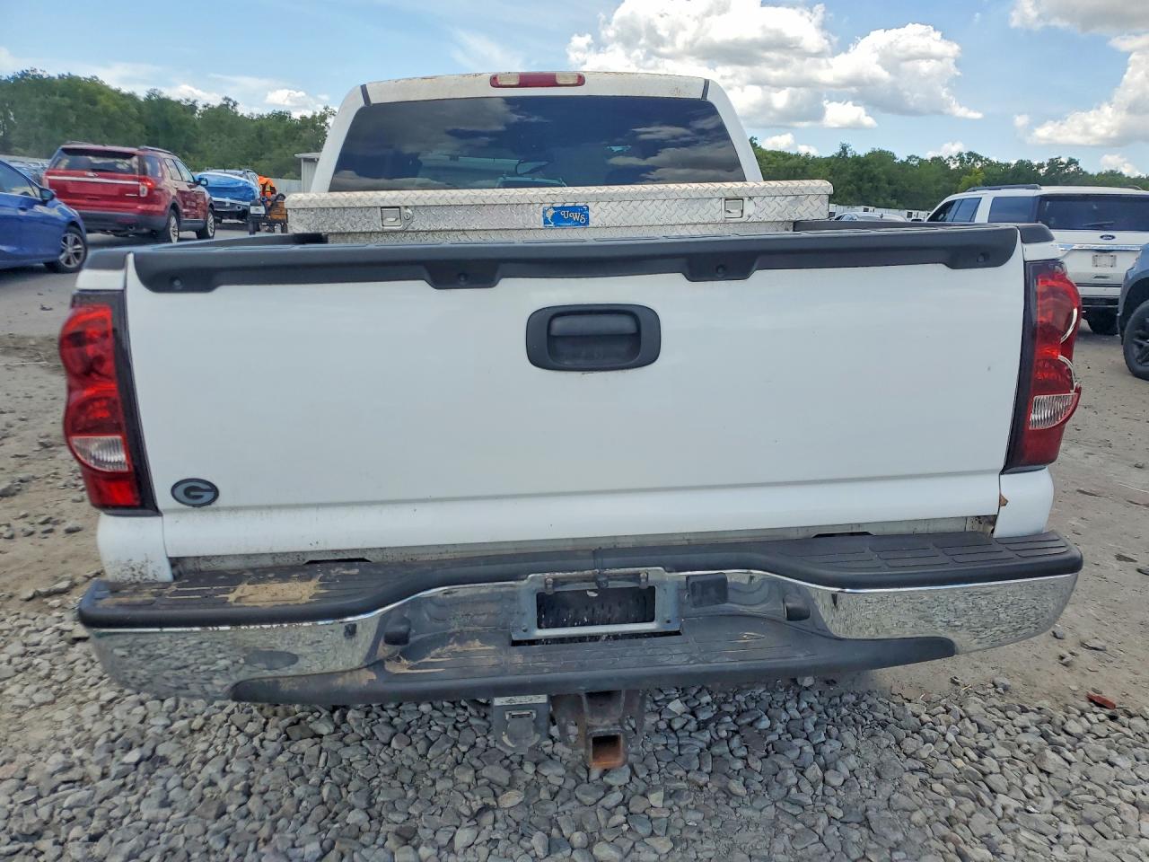 2004 CHEVROLET SILVERADO