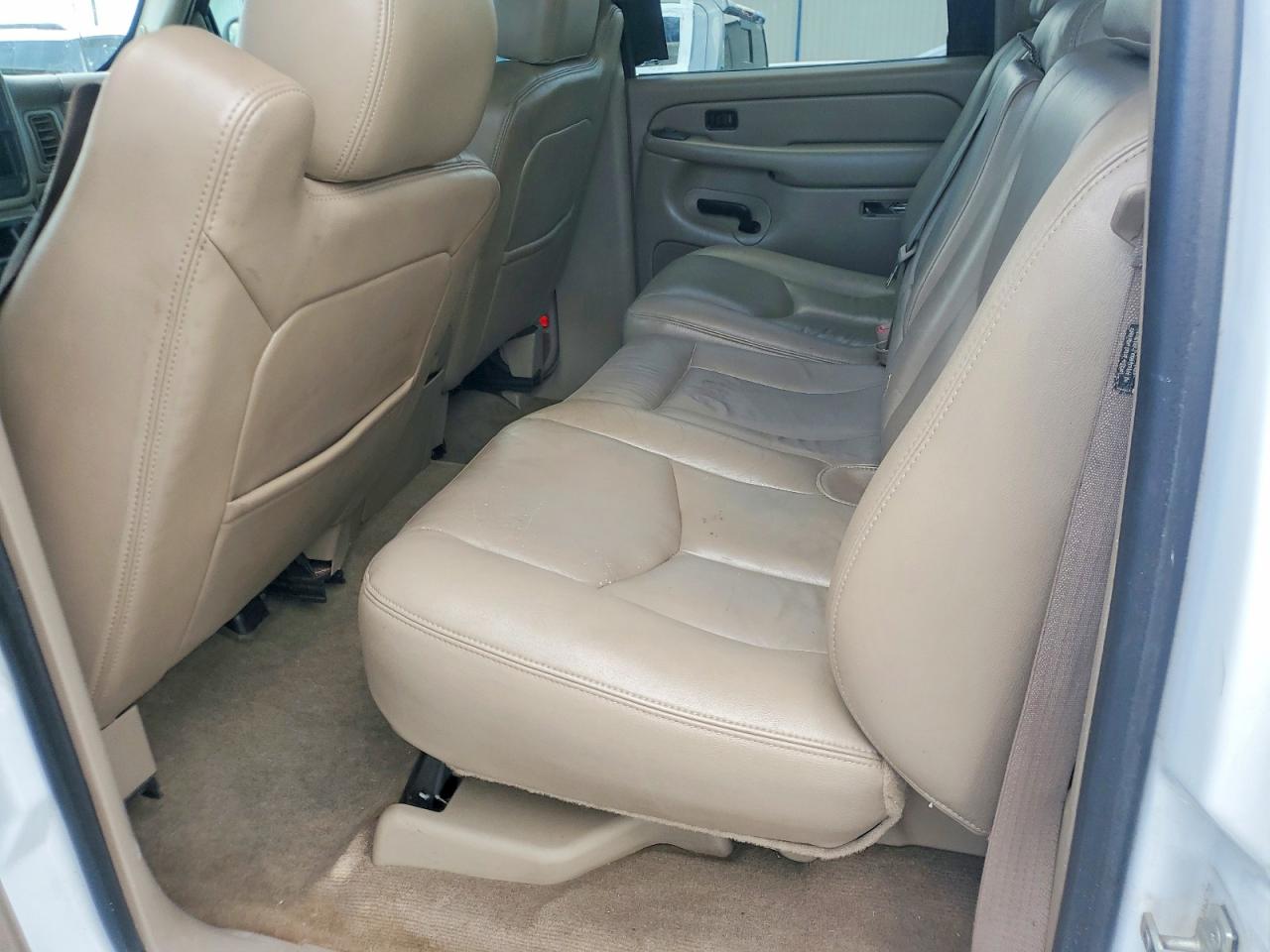 2004 CHEVROLET SILVERADO