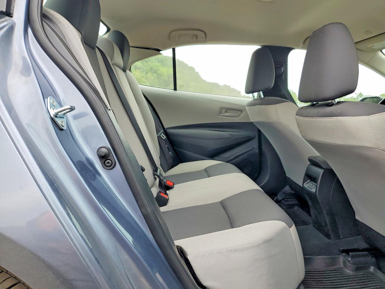 2025 TOYOTA COROLLA