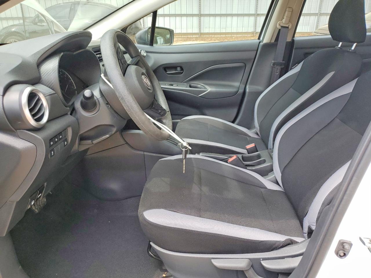 2025 NISSAN VERSA