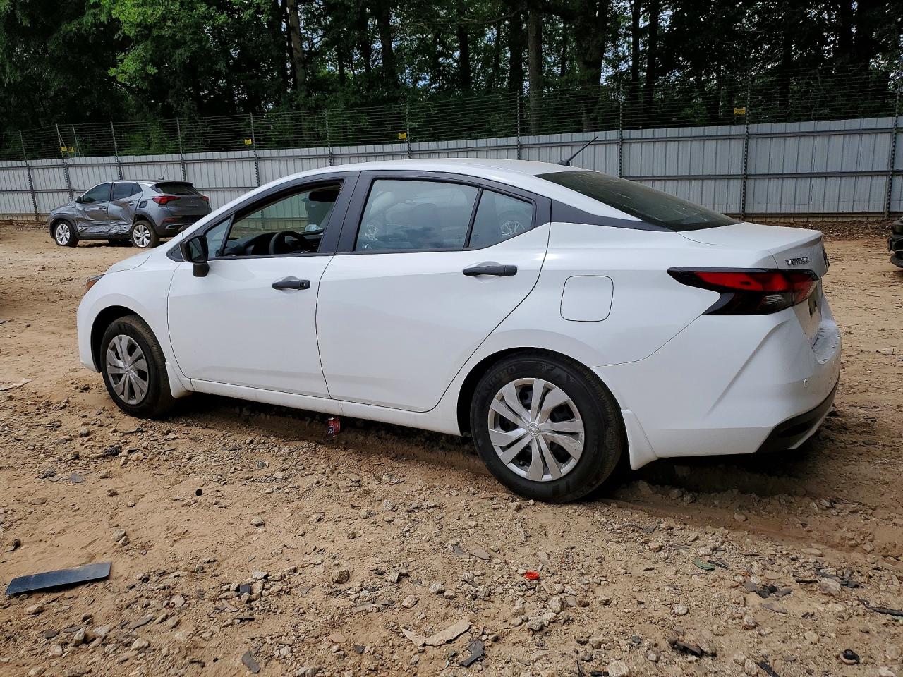 2025 NISSAN VERSA