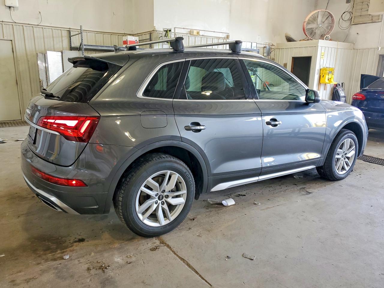 2022 AUDI Q5