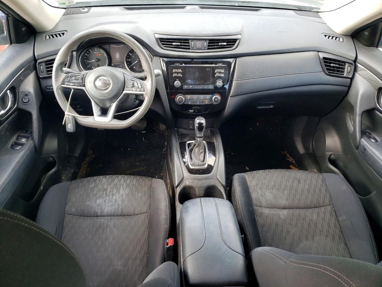 2017 NISSAN ROGUE