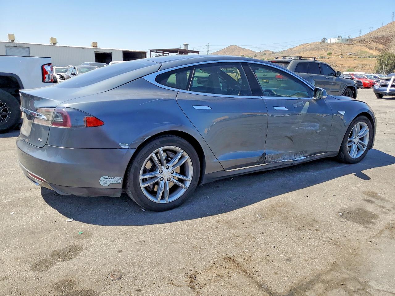 2012 TESLA MODEL S