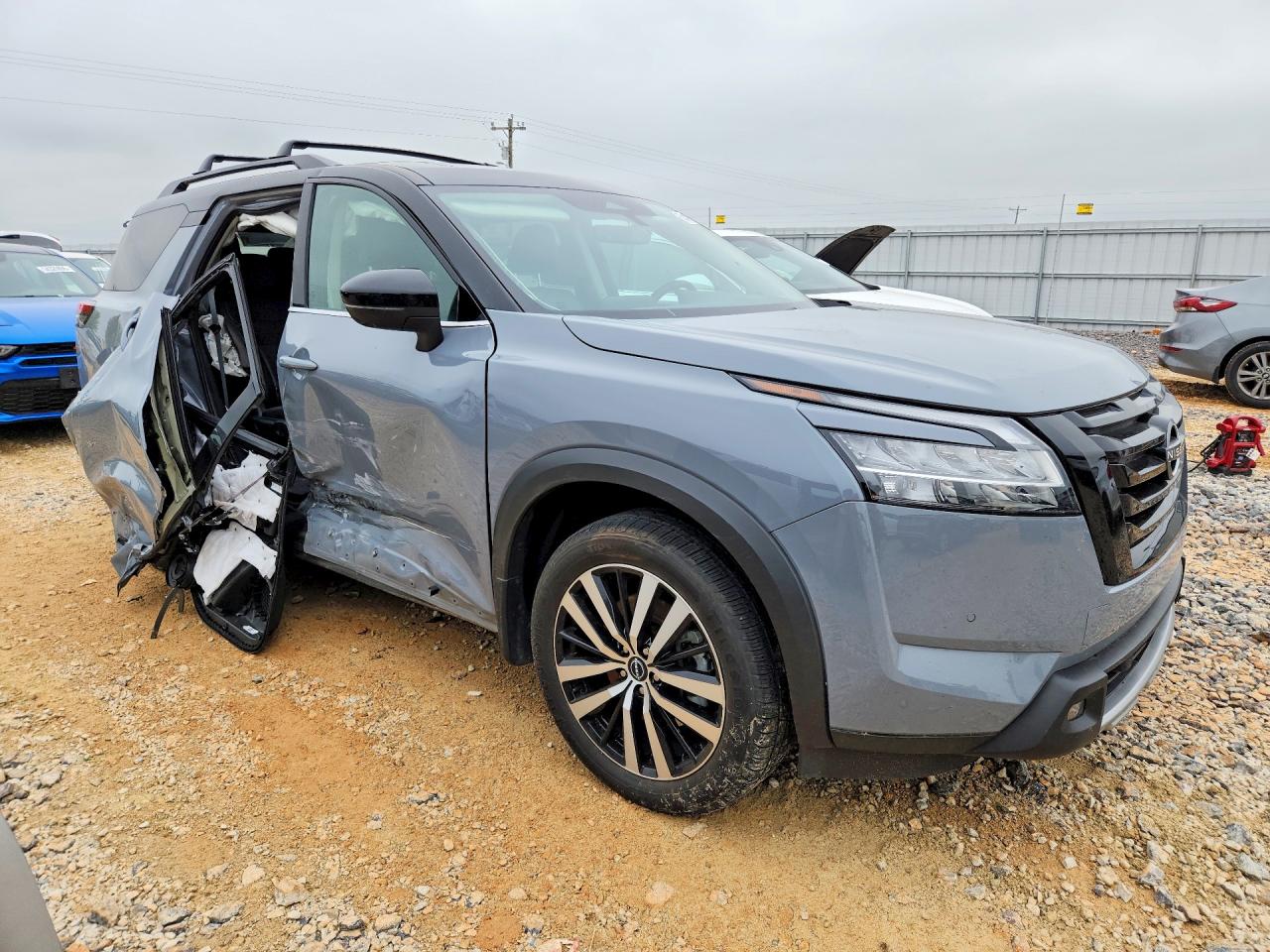 2023 NISSAN PATHFINDER