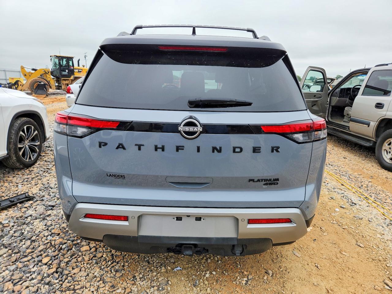 2023 NISSAN PATHFINDER