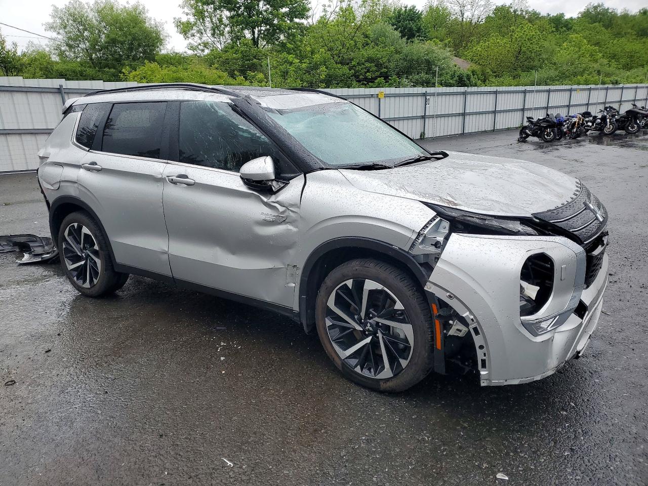2025 MITSUBISHI OUTLANDER
