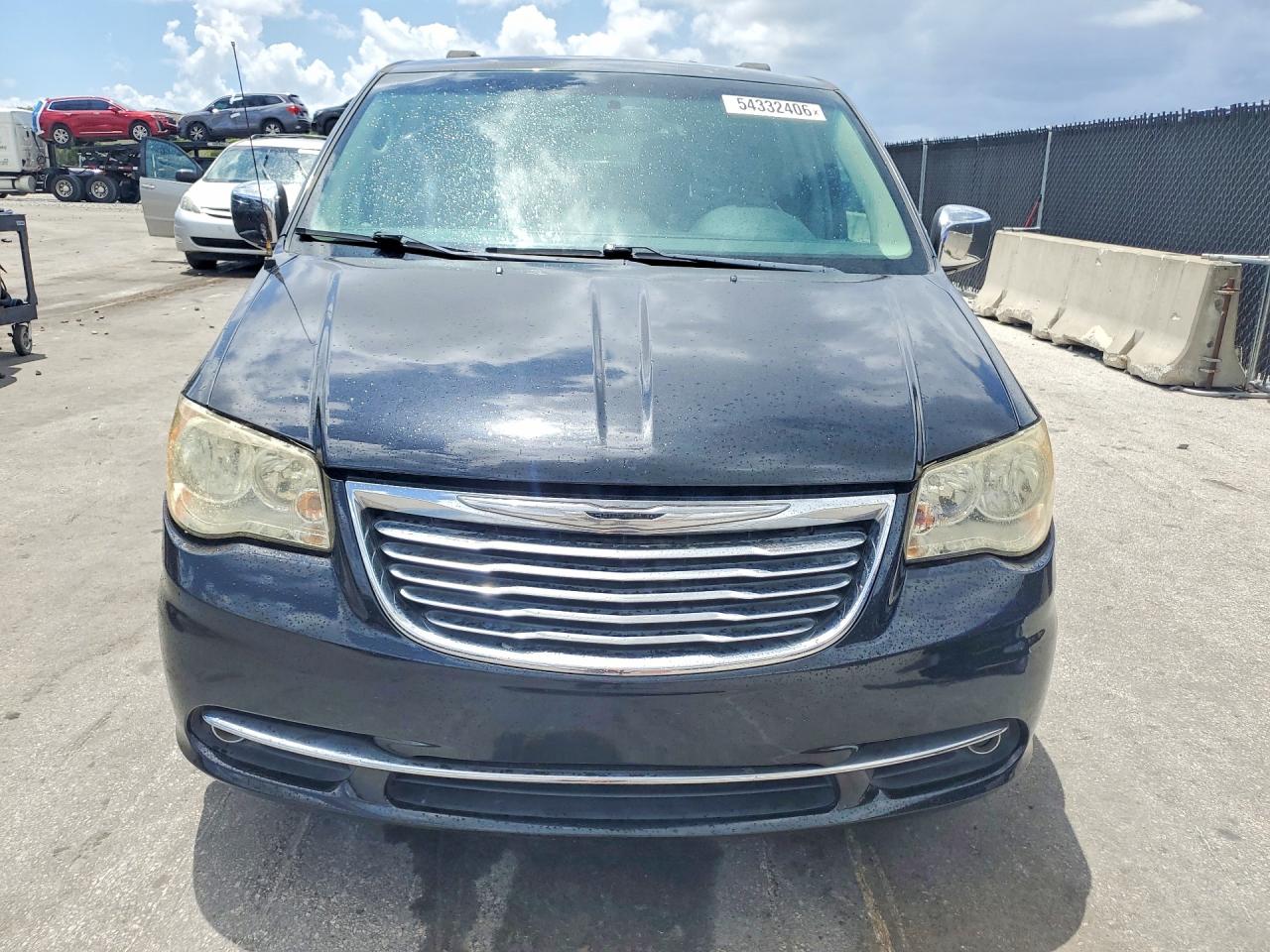 2012 CHRYSLER MINIVAN