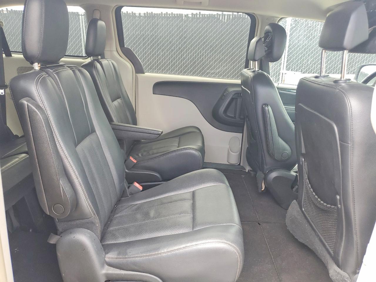 2012 CHRYSLER MINIVAN