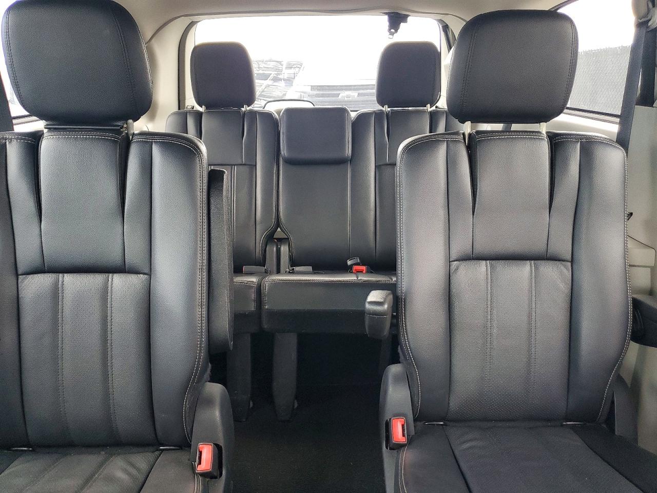 2012 CHRYSLER MINIVAN